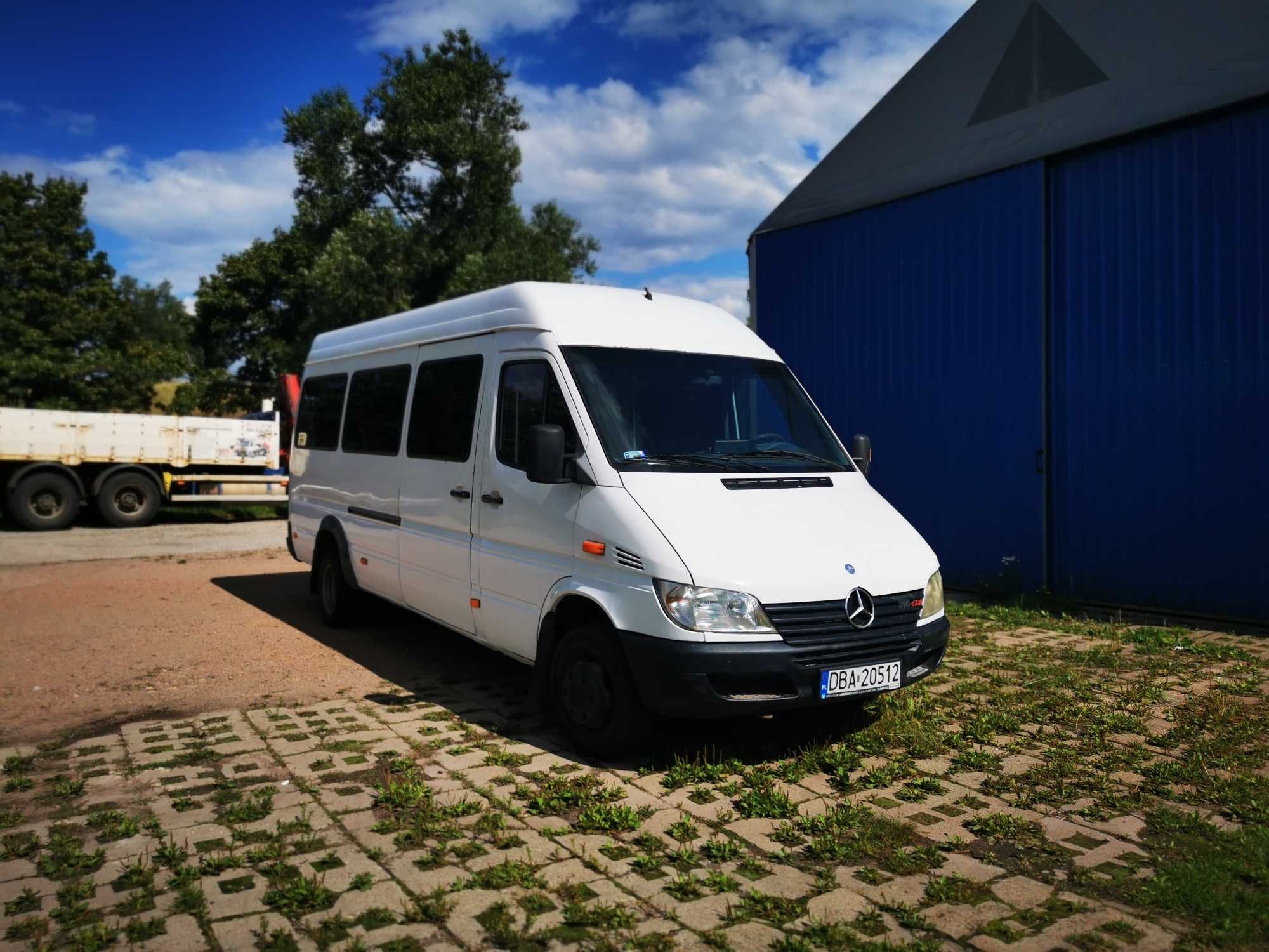 mercedes sprinter