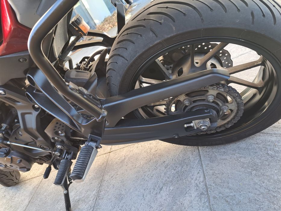 Moto Yamaha tracer 07