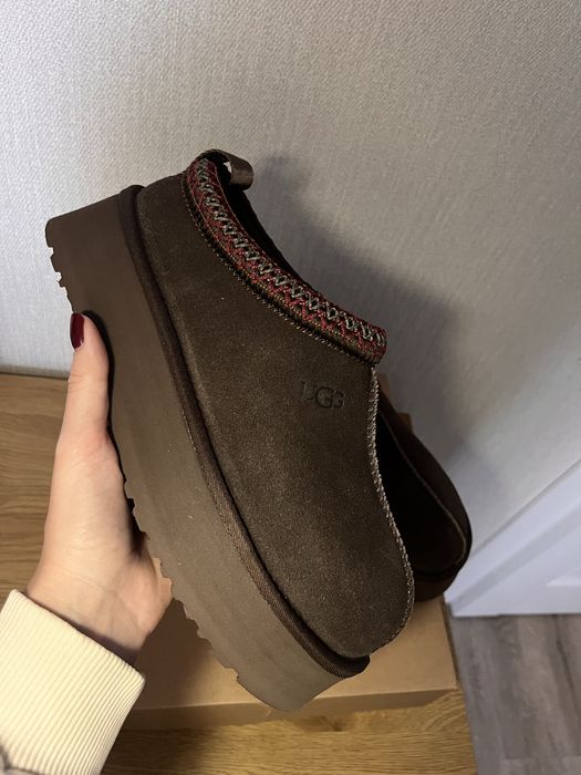 Ugg Tazz II Sand / Dusted Cocoa оригінал 24,5см