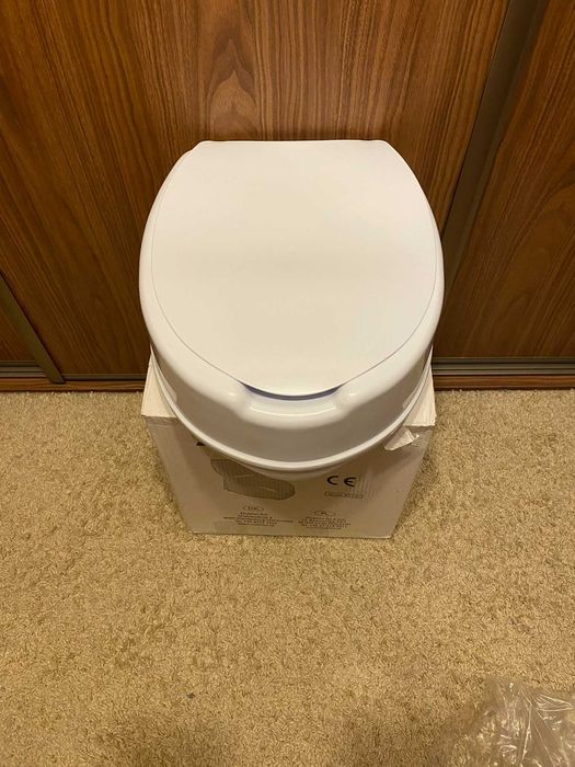 Nasadka na sedes nakładka na toaletę Mobilex 15cm NOWA!