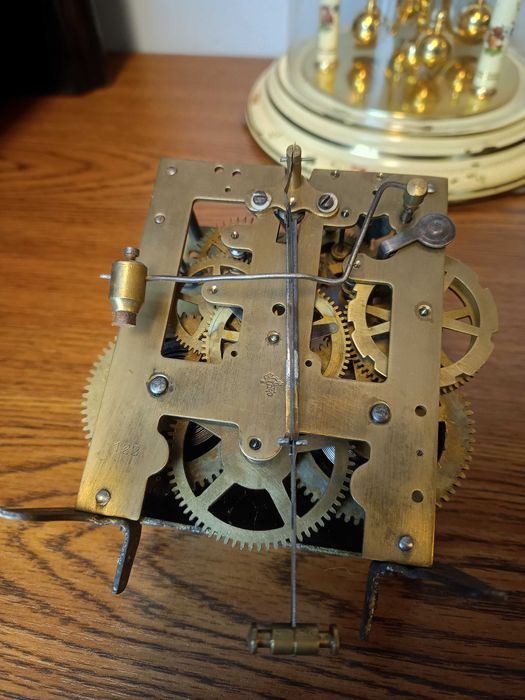 Mechanizm do zegara PHS