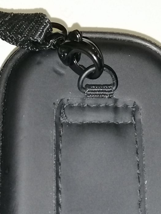 Bolsa Hama para diversas utilidades, como mp3, comandos ou outros