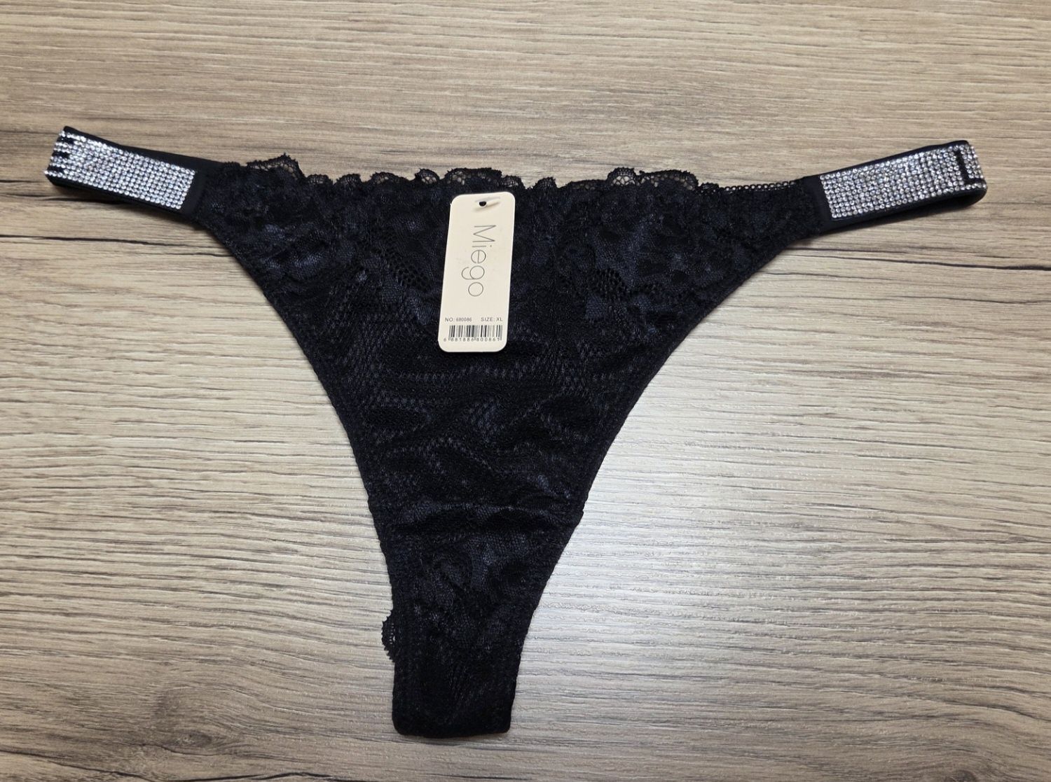 Majtki, stringi Damskie Czarne XL