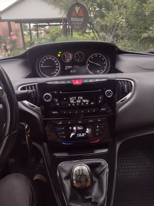 Продам Lancia 2012 року