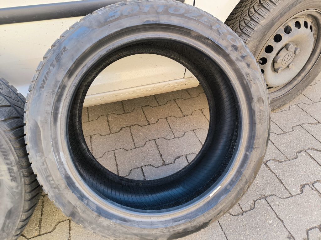 Pirelli sottozero 245/45/18 zimowe. 2szt