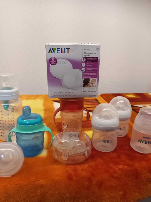 Biberões, Tetinas, Copos e Esterilizador de Micro-ondas