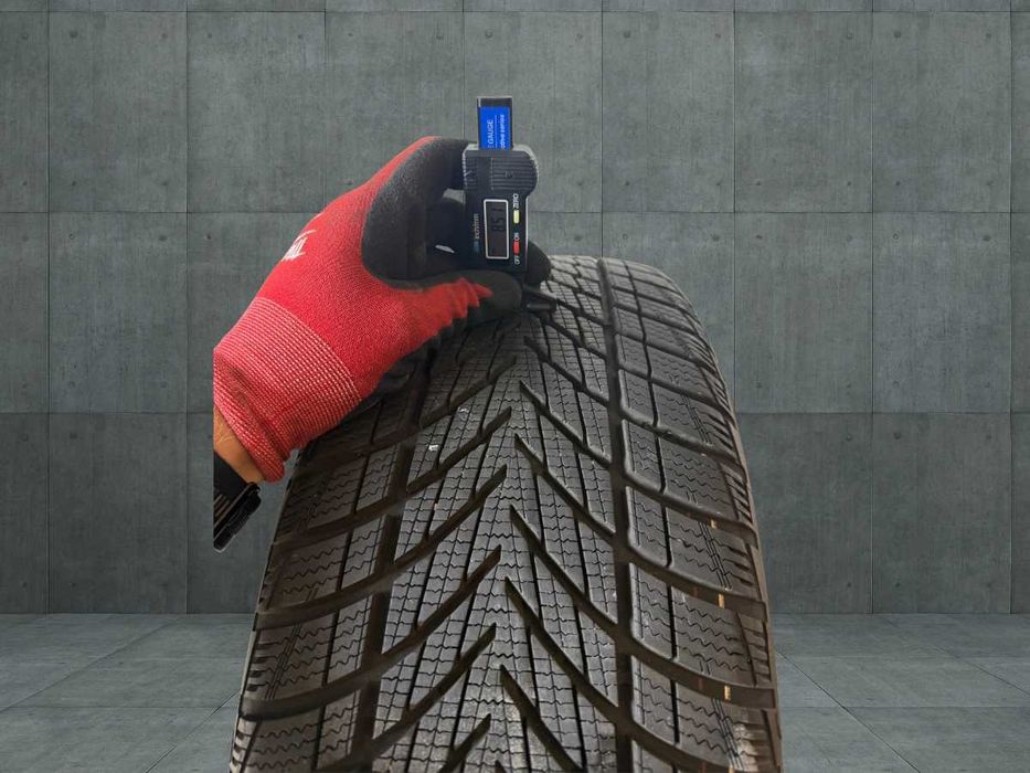 Koła felgi 5x112 R18 Skoda Octavia opony zimowe 225/40R18 GoodYear 24R