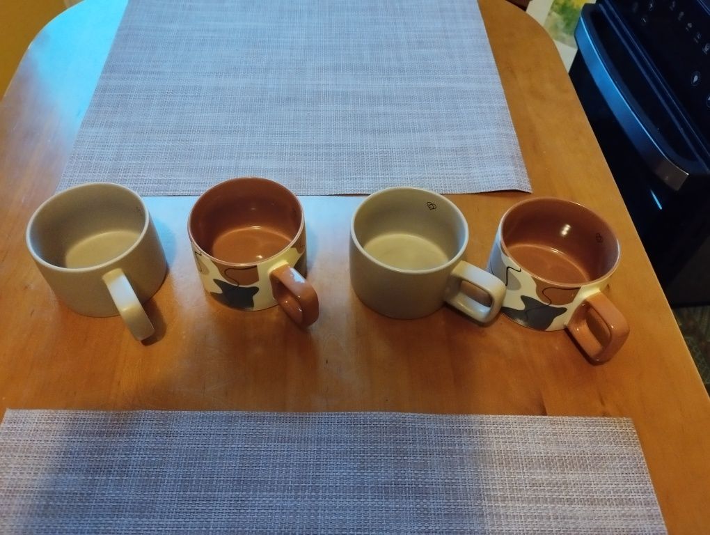 Kubki Homli 4 szt nowe z porcelany Po 6 zl