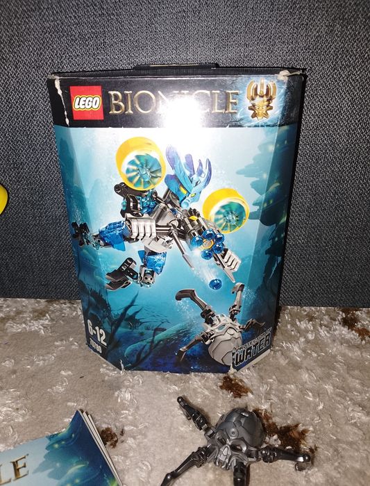 Конструктор, робот Lego Страж Воды Бионикл.