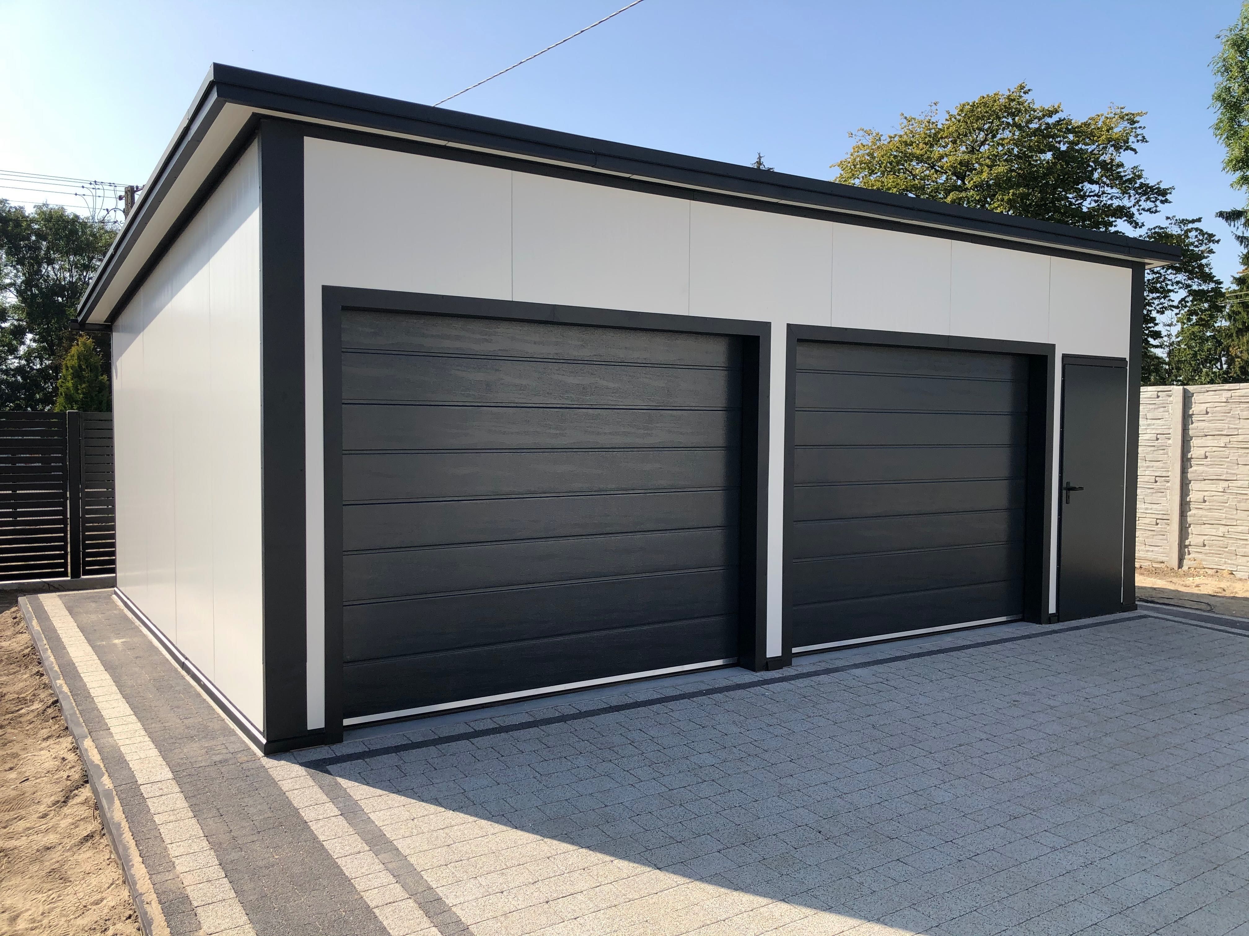 Garaż z płyt warstwowych do 35 m² – Dach dwuspadowy Montaż w cenie!