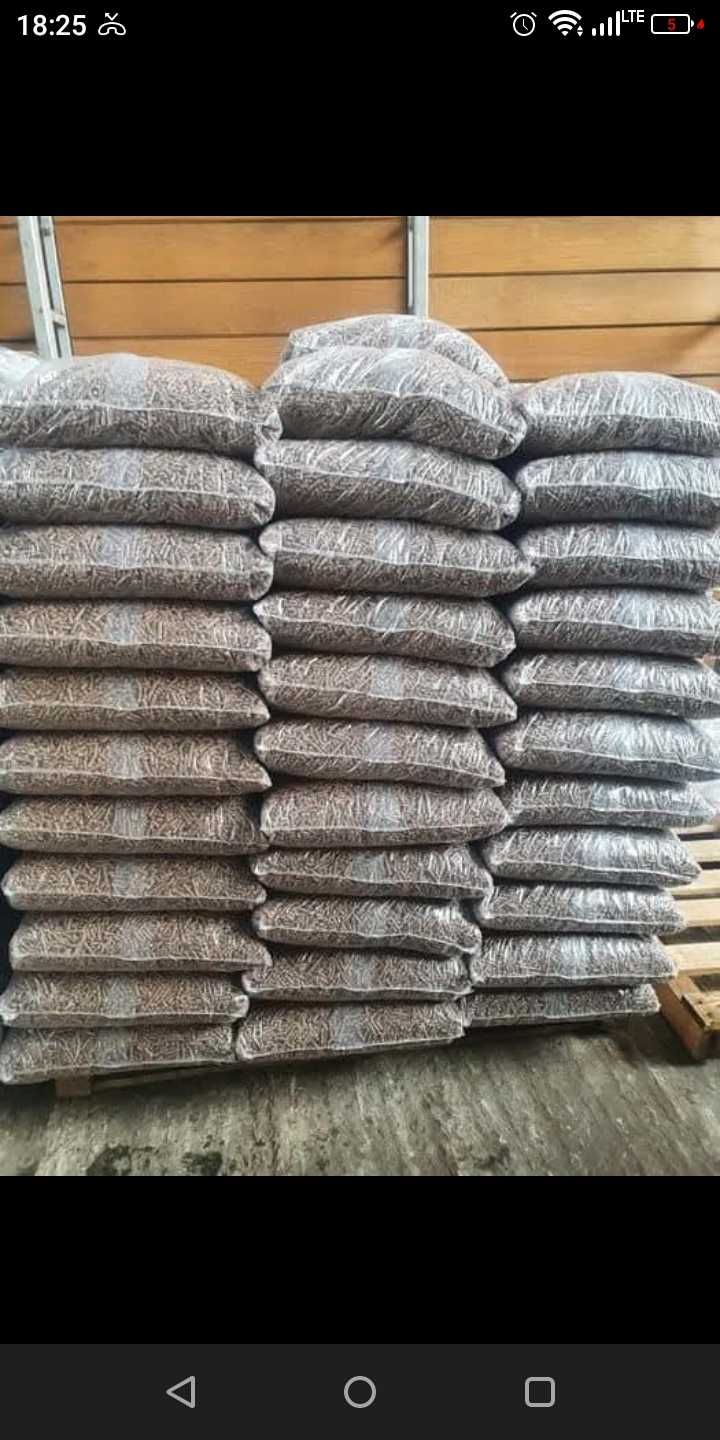 Pellet pelet dębowy