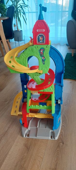 Zjeżdżalnia/Tor Fisher Price, Little People