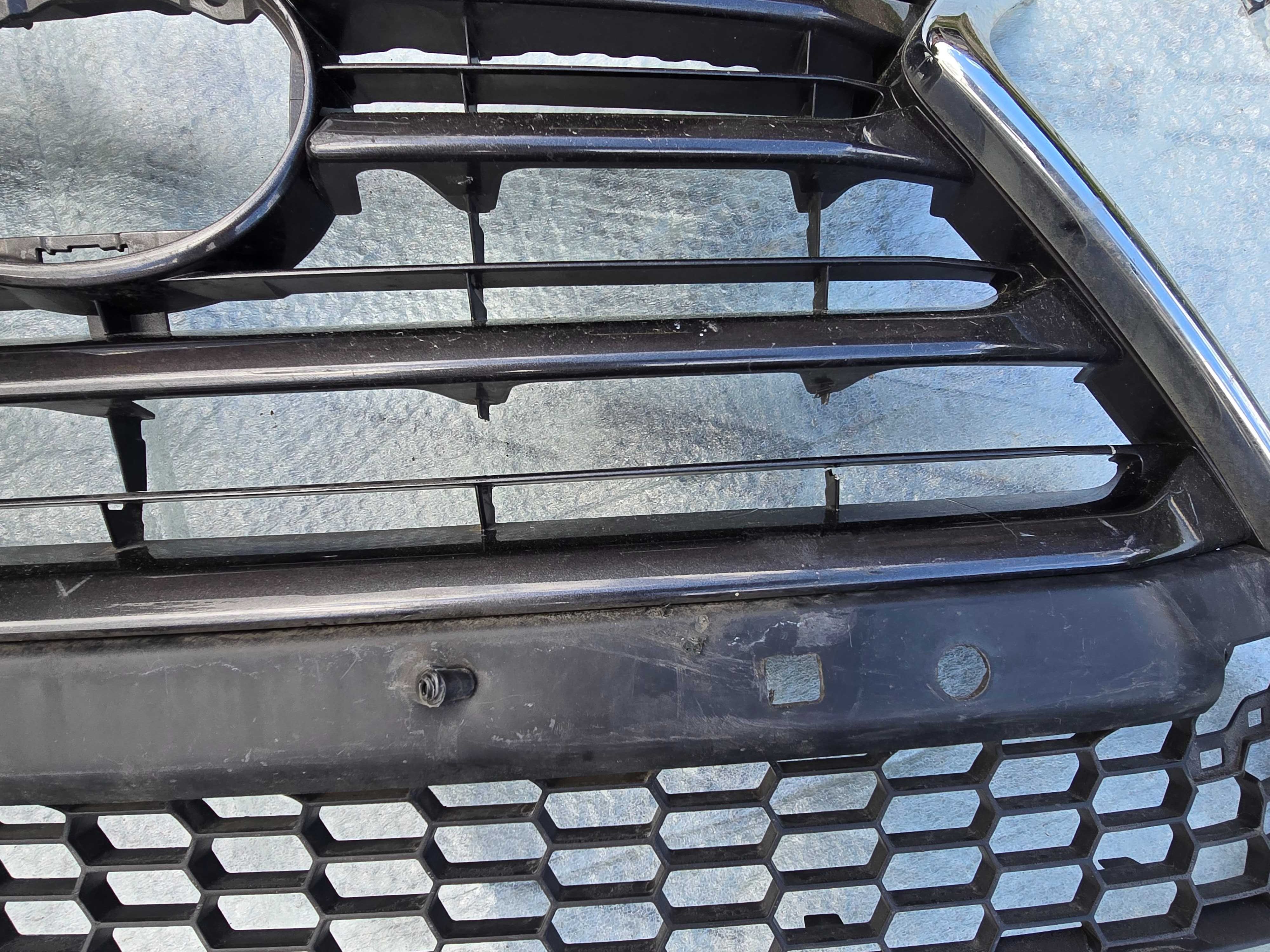 grill Lexus NX200 , NX300H 2014-17