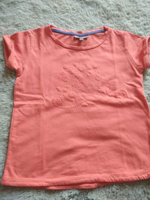 Sprzedam koszulkę dla dziewczynki marki Jbc