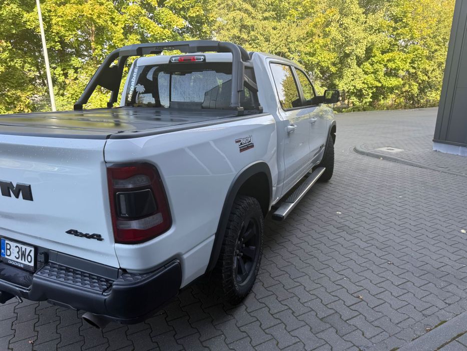 Ram Rebel 2022 bezwypadkowy Kanada 4x4 roleta