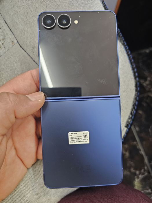 Galaxy Zflip 7..512gb/12gb