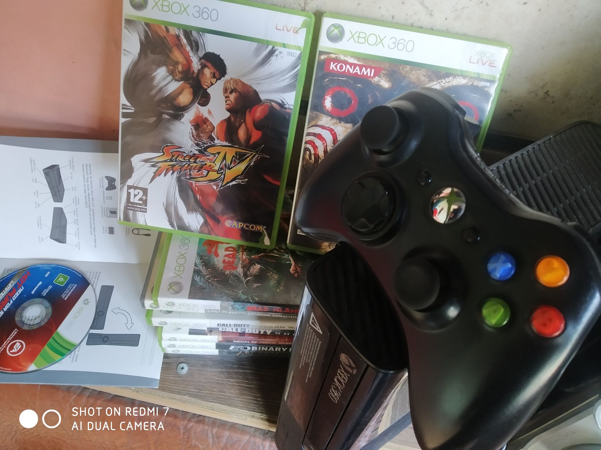 Продам комплект игровой Xbox 360 wi-fi