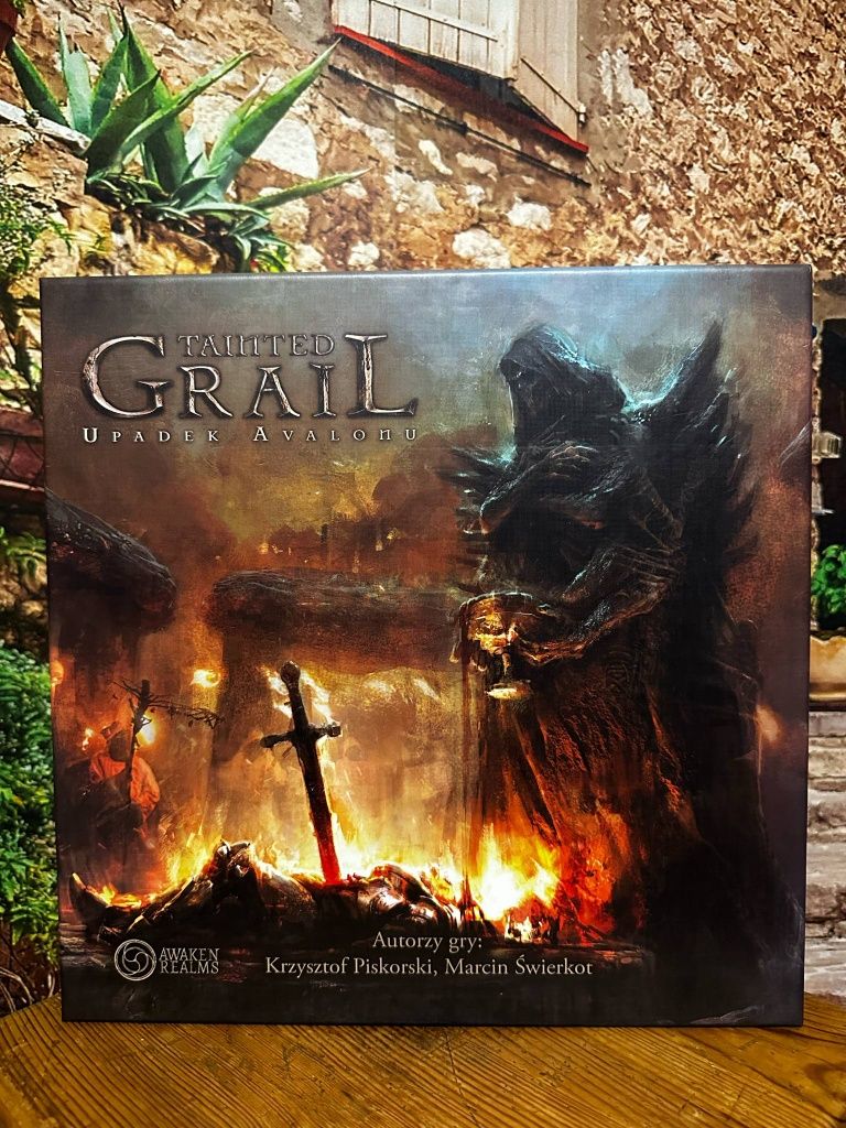 Tainted Grali: The Fall od Avalon