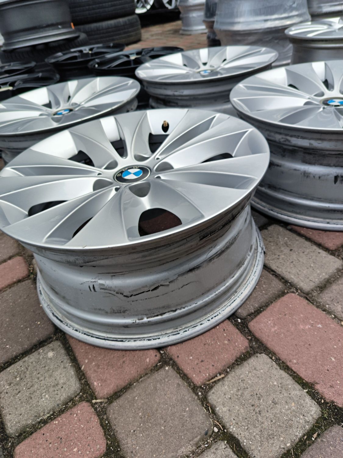 Felgi aluminiowe 17 BMW 5 E60 E61 - 5x120