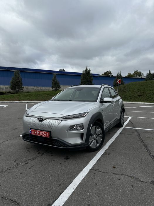 Hyundai Kona 64 kW 2020 року