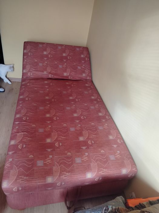 Łóżko 1-osobowe,rozkładane.