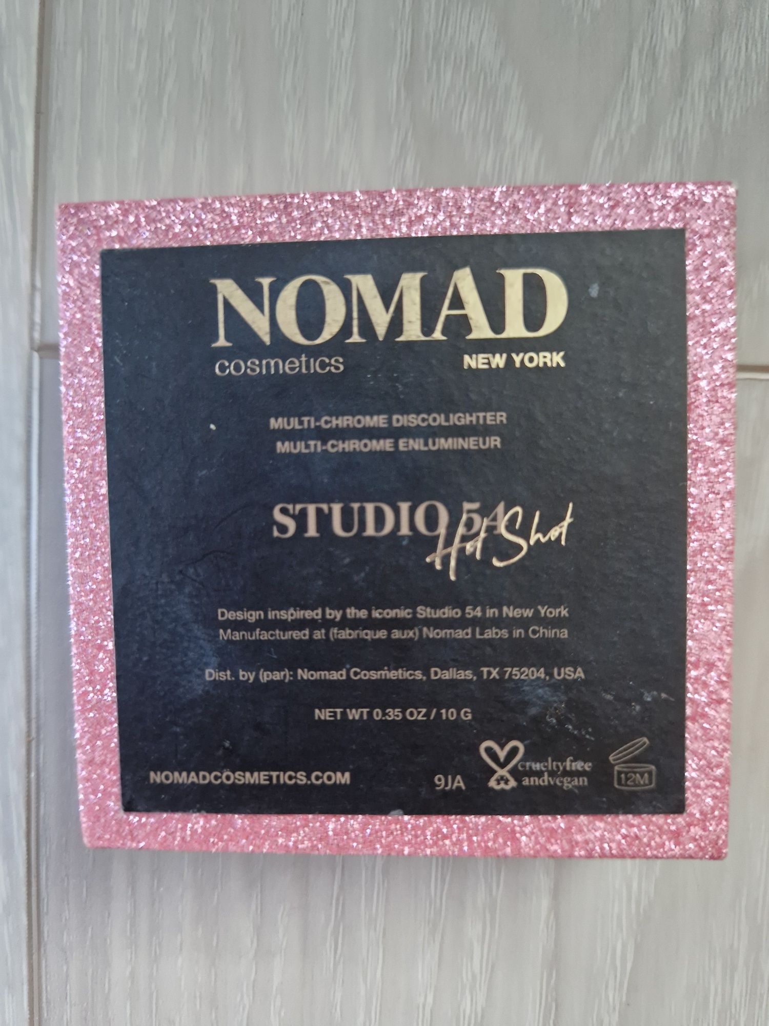 Rozświetlacz nomad cosmetics z usa indie brand monolith oryginalny