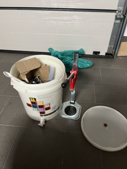 Zestaw do produkcji piwa