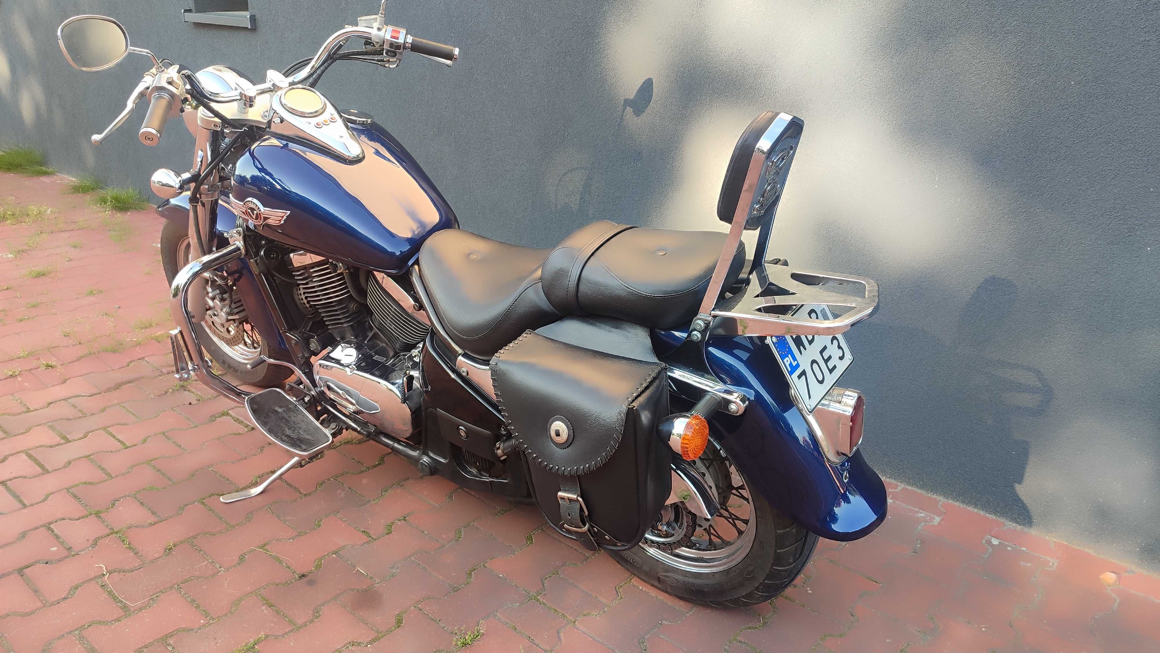 Kawasaki Vulcan Vn 800 classic.