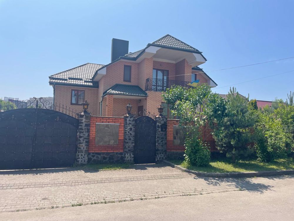 Продаж будинку 271мкв Власник!!! Липинський масив (р-н Глобуса) 10 сот