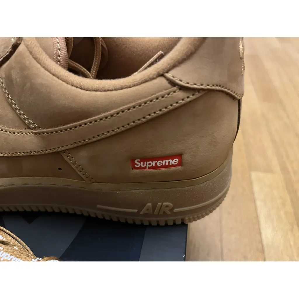 Nike Air Force 1 Low SP Idealne połączenie klasyki i luksusu (EUR)38.5