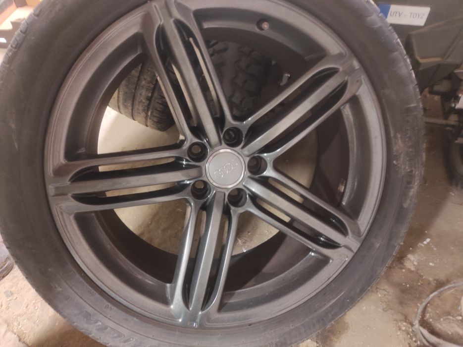 Alufelgi 20 cali z audi Q5 rozstaw 5x112