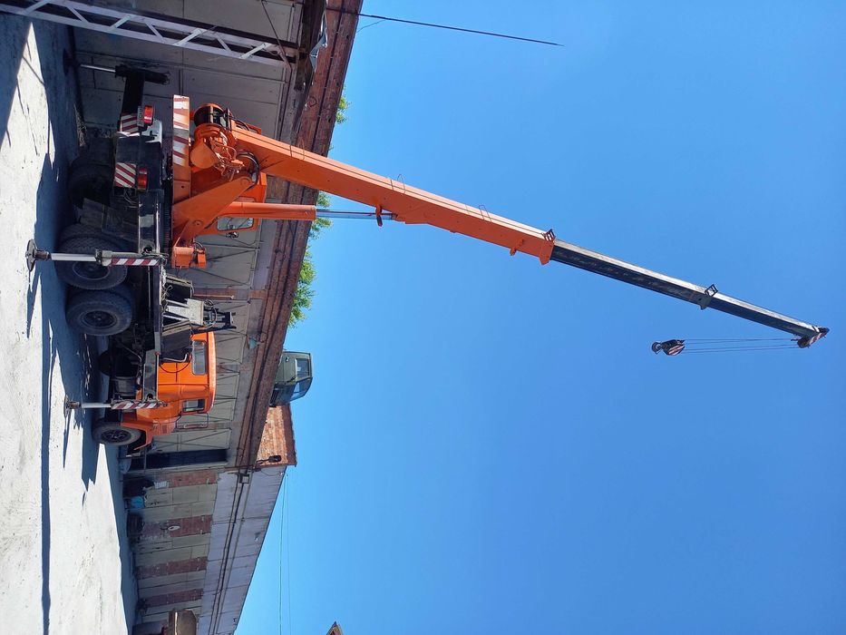 Продам Автокран на базе Краза