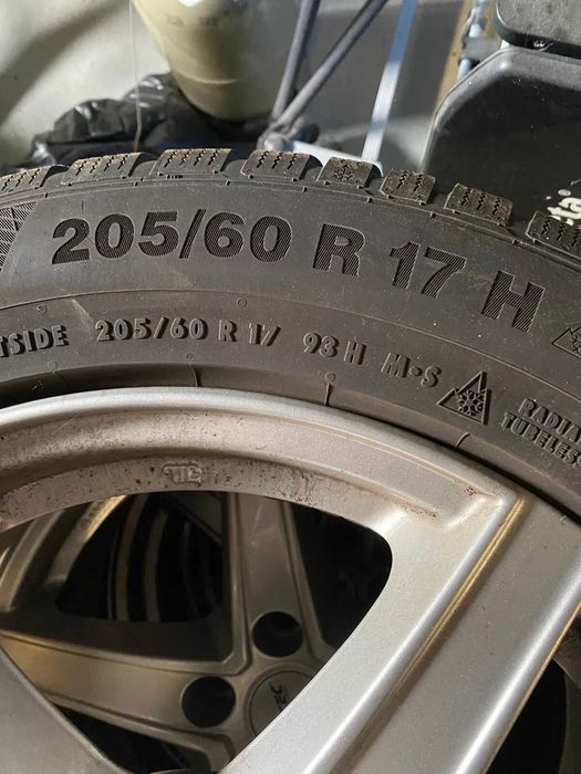 4 SZT komplet opony Continental WC TS850 P SUV 205/60 R17 17 93H M+S