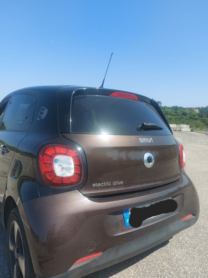 Smart FourFour Elétrico
