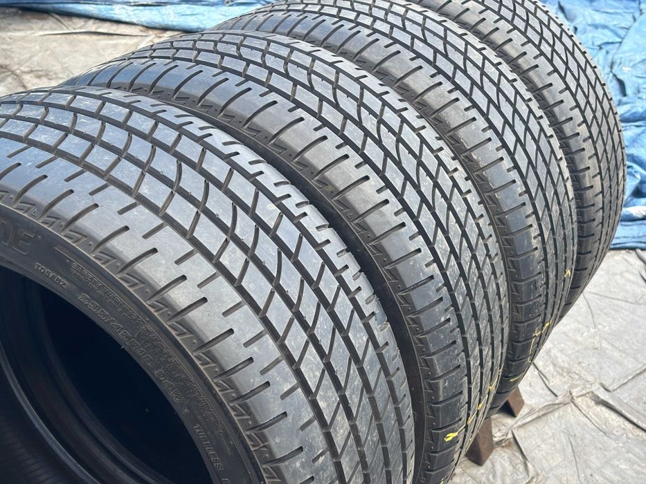 235-45-R18 BRIDGESTONE комплект 4 штуки летней резины GERMANY 2022