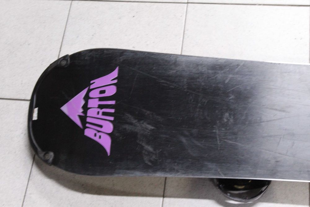 Deska Snowboard BURTON RADIUS 140 cm + Wiązania BURTON