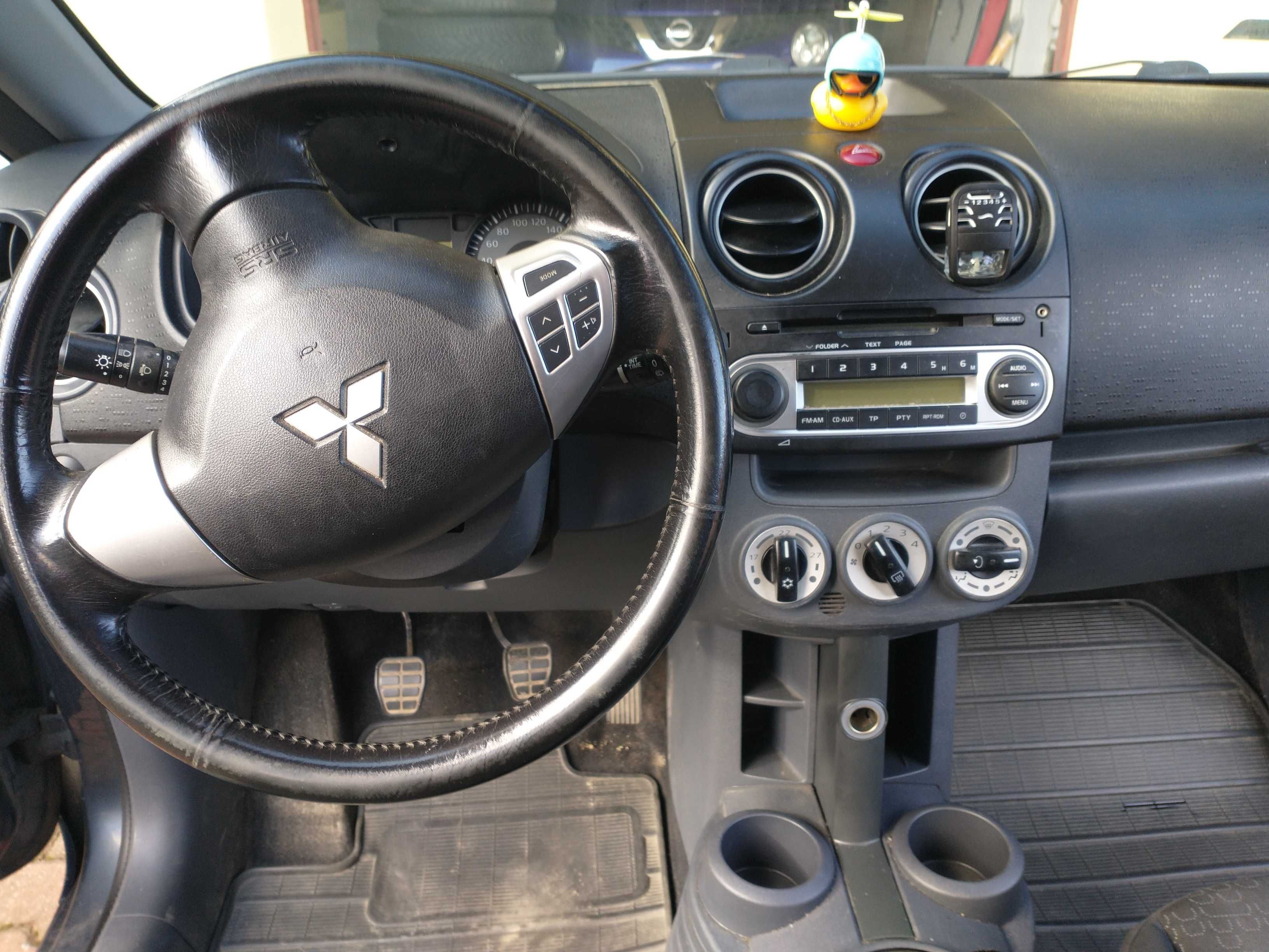 MITSUBISHI COLT 1,1 2011r 5-drzwi klima stan bdb