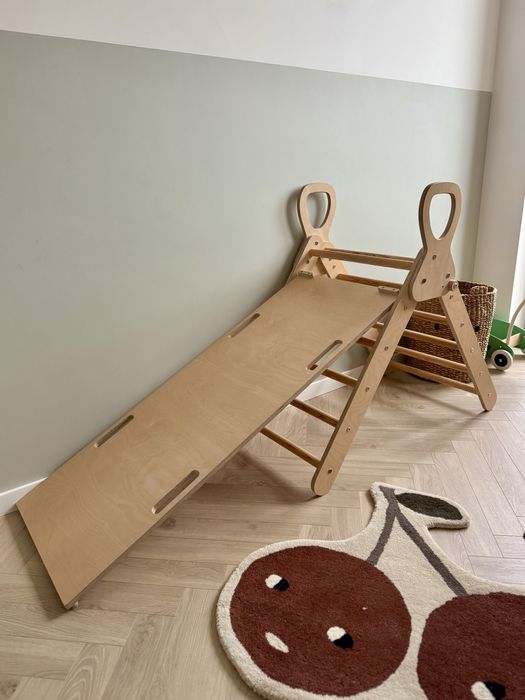 Zjezdzalnia i drabinka Juupi