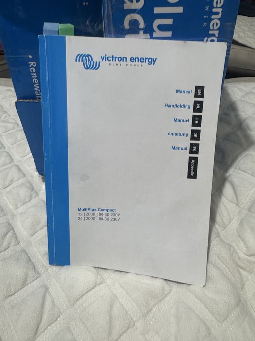 Інвертор Victron Multiplus Compact 24 / 2000 / 50