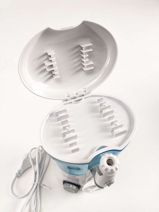 Irrigator do zębów i nosa z 8 dyszami Aquapik Pro