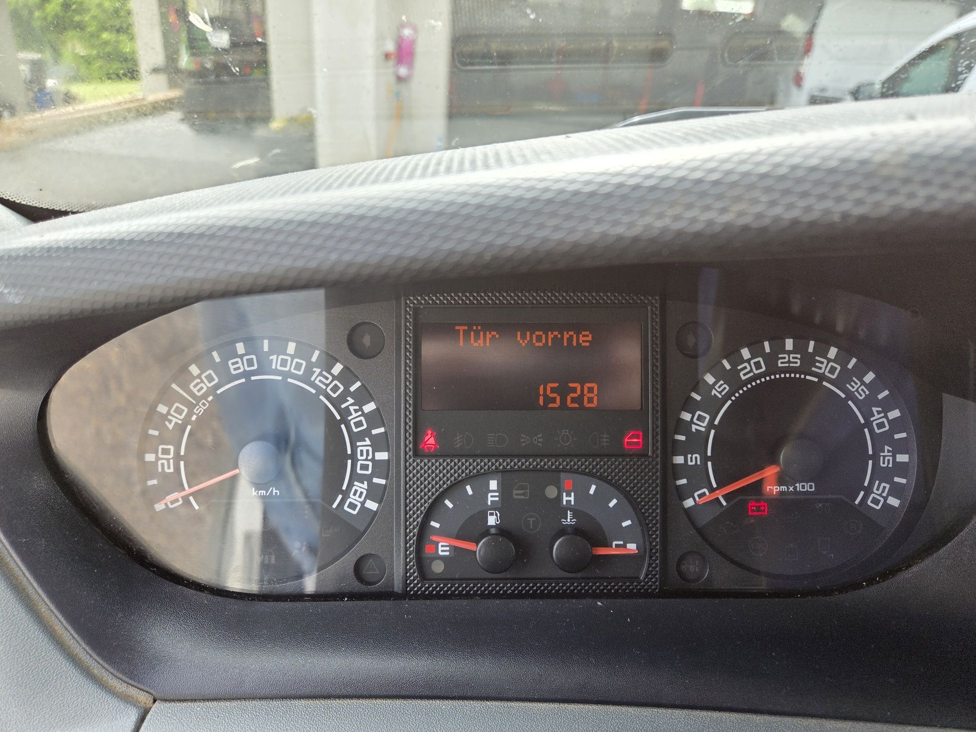 Iveco Daily 29C12 Skrzynia, Zadbany, Nowe Opony