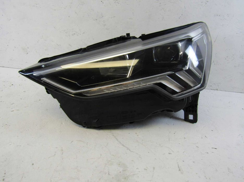 Фары передние правая левая Audi Q3 83A 2018-2025 рест до рест разбор