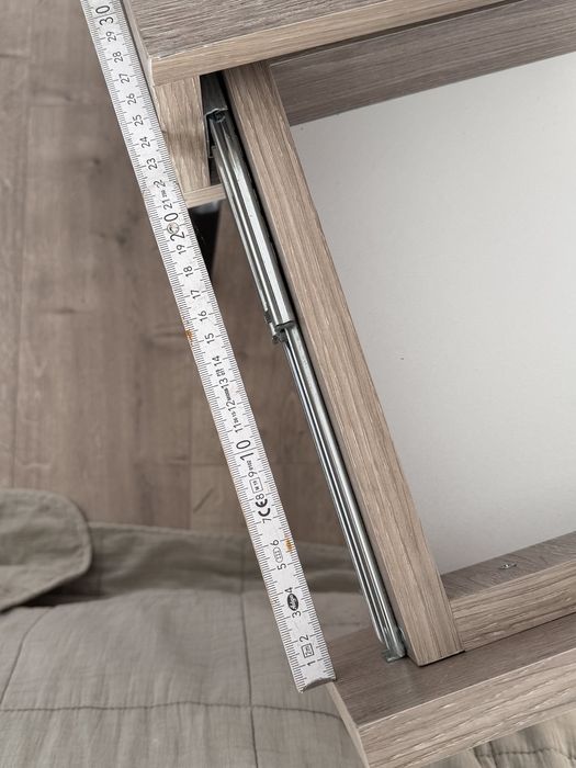 Підвісна поличка. Тумбочка