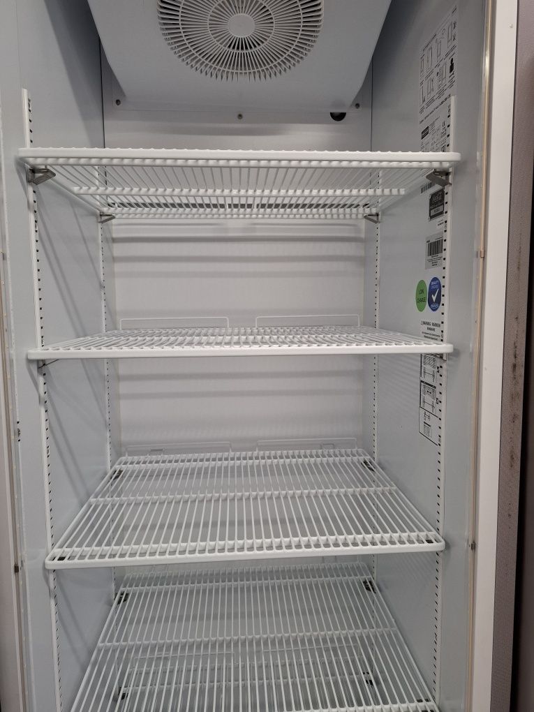 Холодильник для виробництва або вітрини