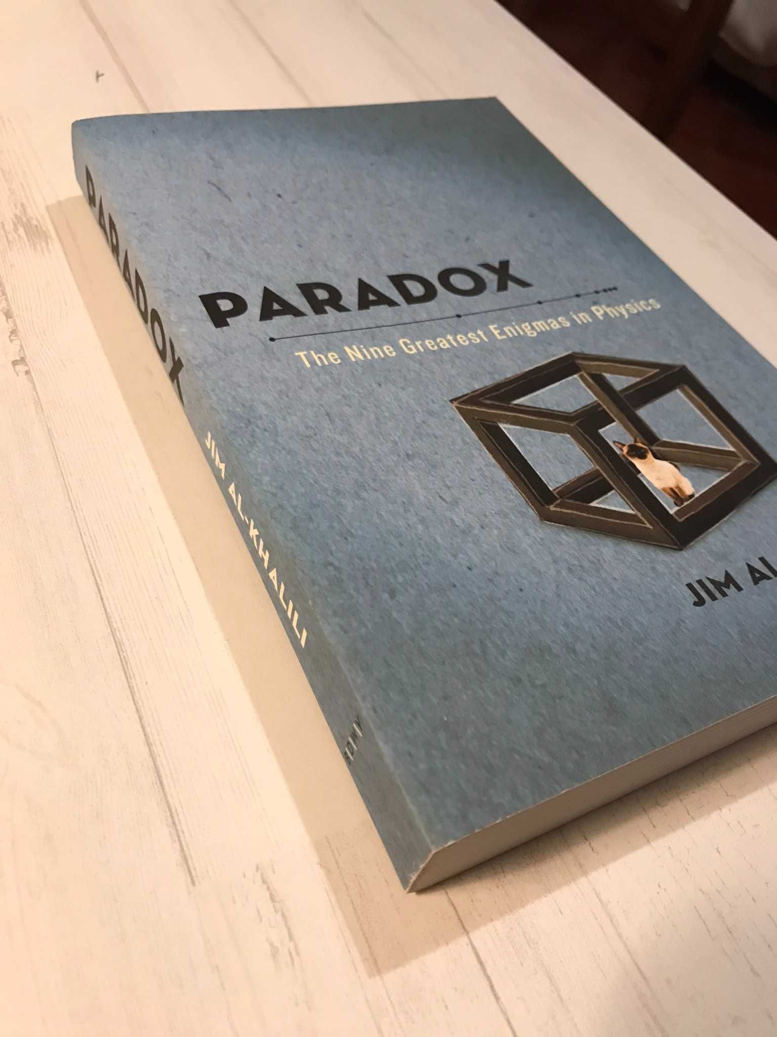 Livro Paradox The Nine Greatest Enigmas in Physics