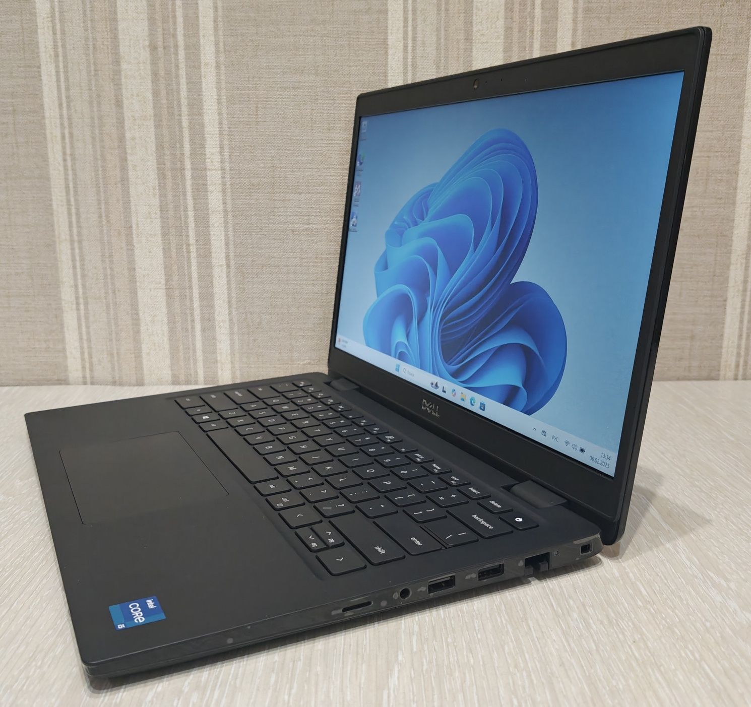 Нетбук Dell 3420 14", Core i5-1135G7 8Gb DDR4, 500Gb HDD
