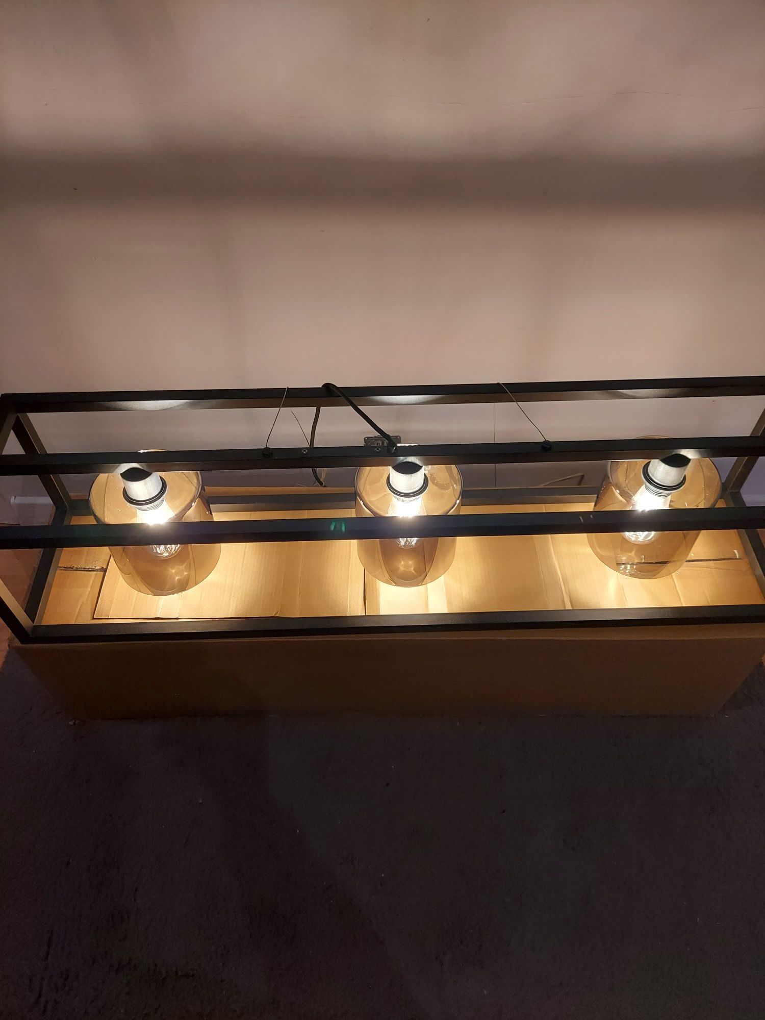 Nowoczesna lampa sufitowa