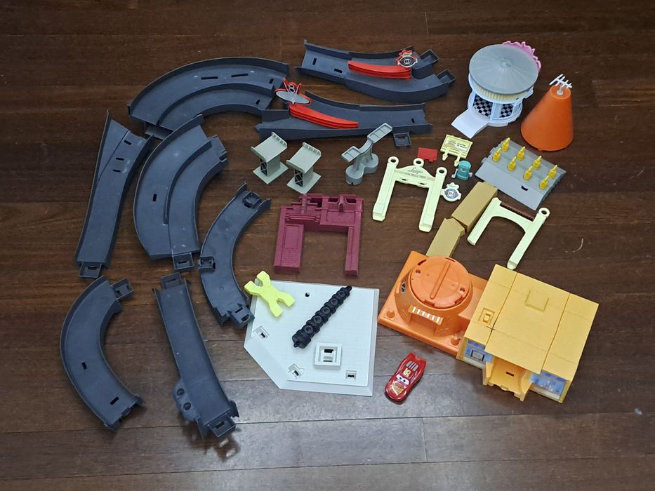 Pista carros Disney Cars Radiator Springs