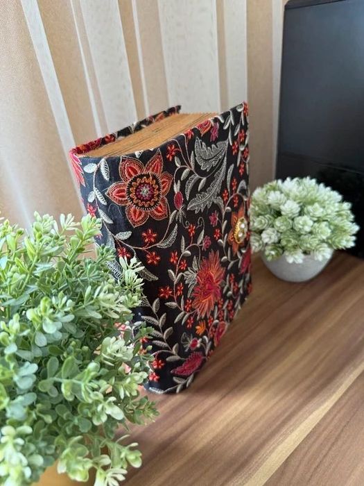 ręcznie robione pudełko/skrzynia