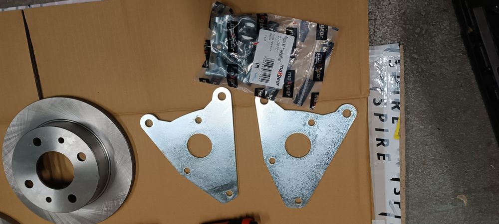 Fiat 126p hamulce tarczowe kompletny zestaw do przeróbki przednie